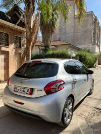 voitures-peugeot-208-2015-allure-boufarik-blida-algerie