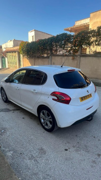 voitures-peugeot-208-2015-style-alger-centre-algerie