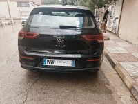 voitures-volkswagen-golf-8-2021-naama-algerie