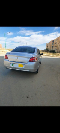 voitures-peugeot-301-2013-active-blida-algerie