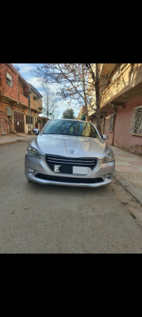 voitures-peugeot-301-2013-active-blida-algerie