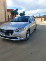 voitures-peugeot-301-2013-active-blida-algerie