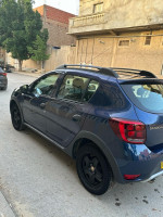 voitures-dacia-sandero-2017-stepway-guelma-algerie