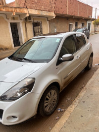 voitures-renault-clio-3-2012-night-and-day-ksar-chellala-tiaret-algerie