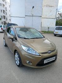 سيارات-ford-fiesta-2013-titanium-الجزائر-وسط