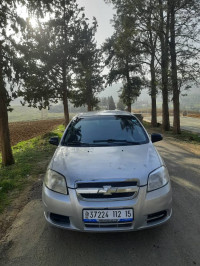 voitures-chevrolet-aveo-4-portes-2012-draa-el-mizan-tizi-ouzou-algerie