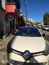 voitures-renault-clio-4-2016-ivory-bouzareah-alger-algerie