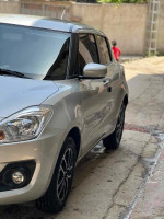 automobiles-suzuki-swift-2023-blida-algerie