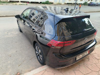 voitures-volkswagen-golf-8-2023-life-reghaia-alger-algerie