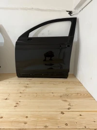 Porte avant gauche Q3 noir brillant 2020