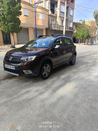 voitures-dacia-sandero-2018-stepway-restylee-taher-jijel-algerie