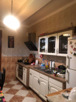 appartement-location-f3-alger-bouzareah-algerie