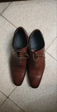 Chaussures classiques homme couleur marron Minelli pointure 42 