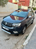 voitures-dacia-sandero-2017-stepway-oran-algerie