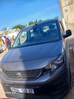 break-familiale-peugeot-rifter-2023-ain-tadles-mostaganem-algerie