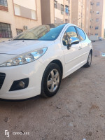 voitures-peugeot-207-2012-allure-ksar-boukhari-medea-algerie