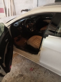 voitures-mercedes-cls-2012-ben-mehdi-el-tarf-algerie