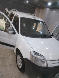 سيارات-peugeot-partner-2014-المدية-الجزائر