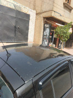 voitures-renault-clio-3-2011-dynamique-chlef-algerie