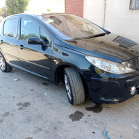 moyenne-berline-peugeot-307-2006-oxygo-sedrata-souk-ahras-algerie