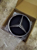 accessoires-exterieur-logo-mercedes-class-a-201517-skikda-algerie