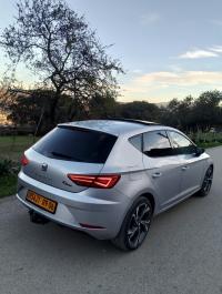 voitures-seat-leon-2019-kherrata-bejaia-algerie