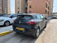 سيارات-renault-clio-5-2021-باب-الزوار-الجزائر