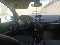 citadine-renault-clio-3-2010-mila-algerie