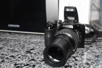  Caméra Fujifilm Finepix s8500 bridge 1080HD Vidéo 16 mega pixels Zoom X46  piles d'origine 6H