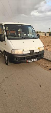 سيارات-peugeot-boxer-2004-مقرة-المسيلة-الجزائر