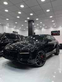 voitures-porsche-cayenne-2023-gts-kouba-alger-algerie