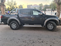 utilitaire-mitsubishi-l200-2013-doube-cabine-evolution-berrouaghia-medea-algerie