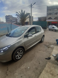 voitures-peugeot-307-2007-oxygo-chelghoum-laid-mila-algerie