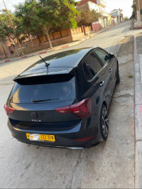 voitures-volkswagen-polo-2022-oran-algerie