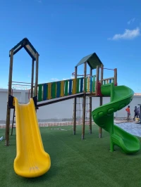 TOBOGGAN SPIRAL pour aires de jeux 