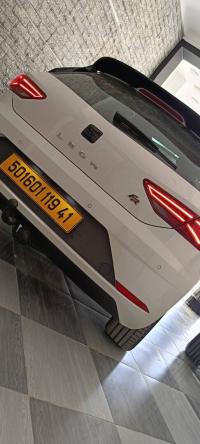 سيارات-seat-leon-2019-fr-حمادي-بومرداس-الجزائر