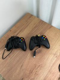 2 Manettes Xbox 360 / PC avec problème de câble