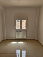 appartement-location-f4-alger-staoueli-algerie