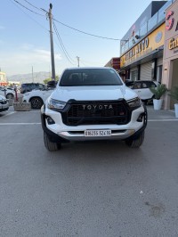 سيارات-toyota-hilux-2024-gr-sport-فريحة-تيزي-وزو-الجزائر