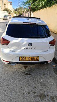 voitures-seat-ibiza-2018-high-facelift-dely-brahim-alger-algerie