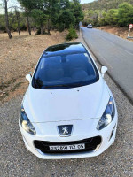 voitures-peugeot-308-2012-berrouaghia-medea-algerie