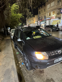 voitures-dacia-duster-2015-facelift-ambiance-bir-mourad-rais-alger-algerie