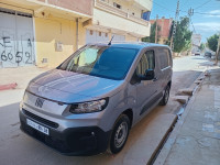 voitures-fiat-doblo-2024-chlef-algerie