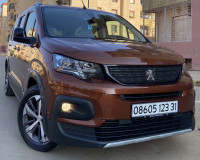 voitures-peugeot-riffter-2023-gt-line-oran-algerie