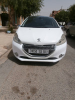 voitures-peugeot-208-2013-allure-bouira-algerie