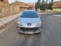 سيارات-peugeot-207-2011-جديوية-غليزان-الجزائر