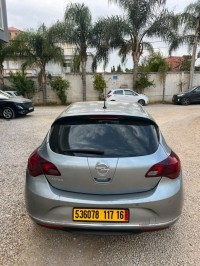 سيارات-opel-astra-2017-cosmo-عين-النعجة-الجزائر