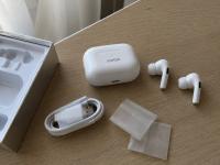 سماعات-الأذن-و-أجهزة-الصوت-ecouteurs-anker-bluetooth-en-forme-de-airpods-sans-sa-boite-exterieur-et-avec-son-chargeur-المعالمة-الجزائر