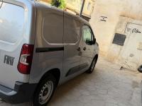 السيارات-النفعية-fiat-doblo-2024-الجزائر-وسط