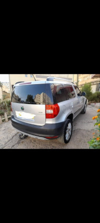 voitures-skoda-yeti-2011-elegance-ain-temouchent-algerie